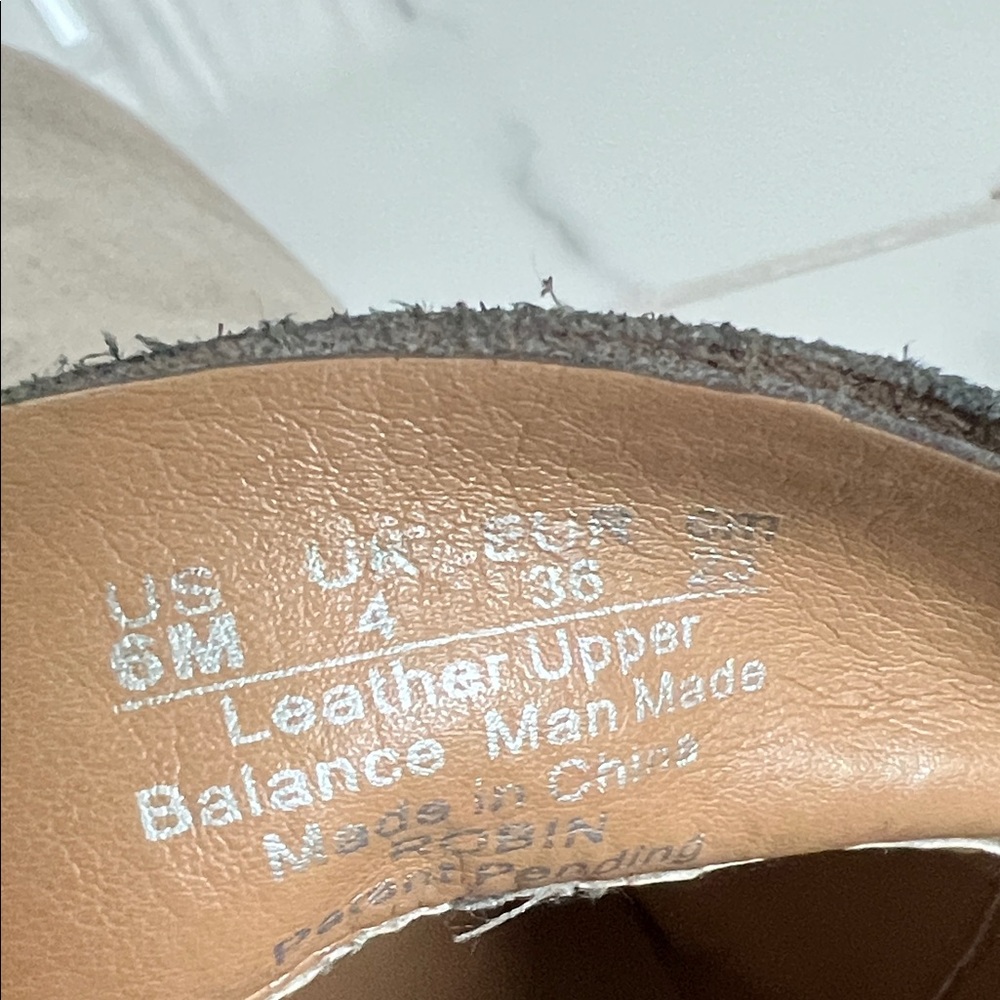 📫BUY 2 for $20 📫 Franco Sarto Taupe Suede Ankle Booties - Picture 5 of 5